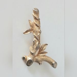 Vintage Sara Coventry Gold Toned Branch W/Leaves "L" Pin or Brooch